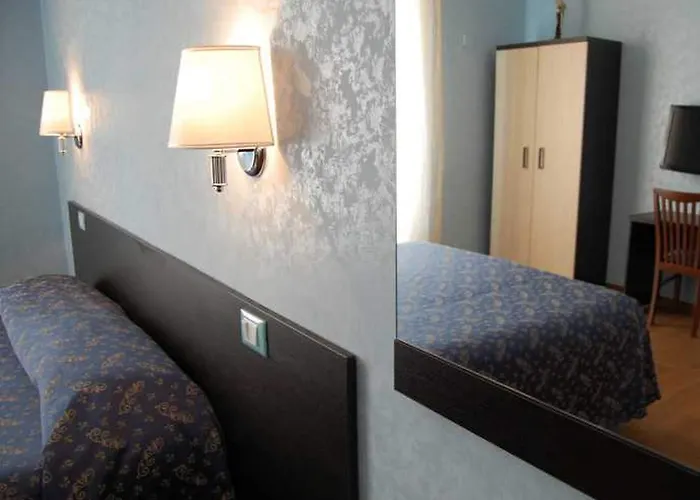 Konukevi Casa Cleo 3*